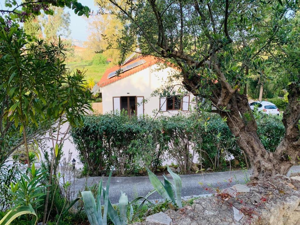 Gialova Garden Bungalow Exterior foto