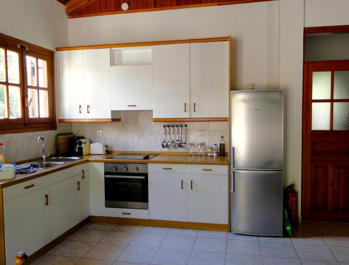 Gialova Garden Bungalow Exterior foto